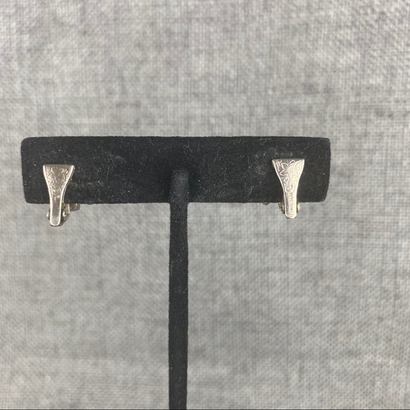 Vintage Wiesner Opal & Purple Clip On Earrings - Picture 3 of 5